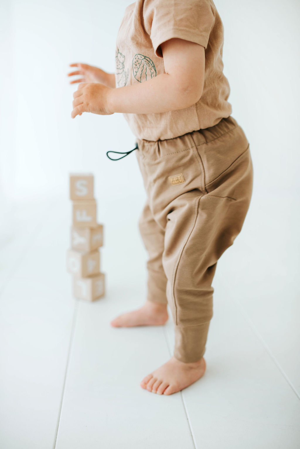 Basic play: zimska trenirka (kosmatena)